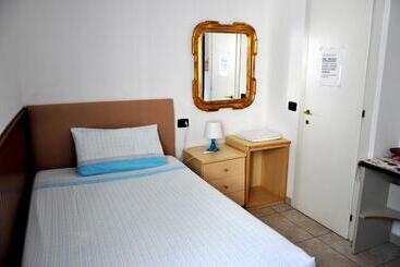 ペンション Affittacamere Bea