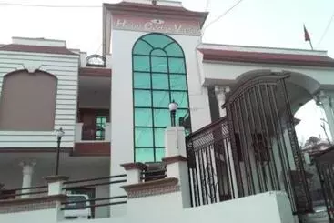 Hotel Cedar Valley