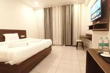 Hotel Tapovanam Rishikesh