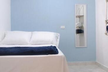 פנסיון Habitacion Privada En Jardin Cerca Al Parque