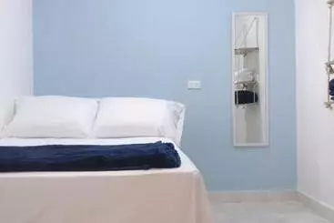 Pension Habitacion Privada En Jardin Cerca Al Parque