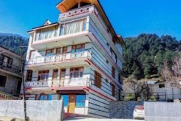 Ride At Hill Hotel & Cottage,manali