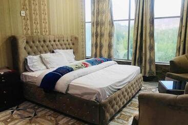 River Breeze Family Hotel, Swat
