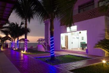 호텔 Balcones De Zorritos