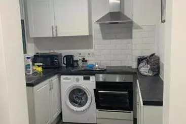 Pensió Bsr Suites Mansfield Street Guest House