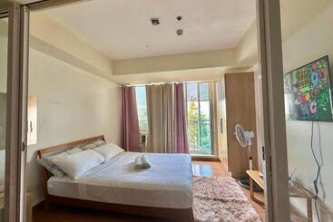 מלון דירות Stayover At Azure