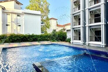 فندق Casa Eternal Resort Mandrem