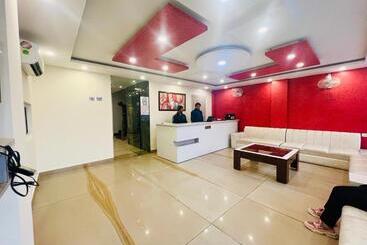 Hotel The Pacific Paradise