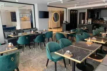 Arium Hotel Baku