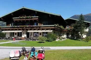 Alberg Gasthof Schütthof