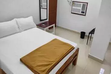 Hotel East Coast Service Apartment