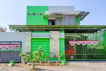 هتل Griya Kencana Asri Syariah By Oyo