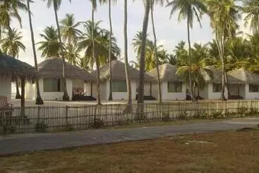 Resort Flyzone Seashell Cottages Only For Indian Nationals With Valid Entry Permit