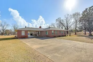 コテージ Countryside Marion Retreat Near Fishing & Trails!