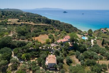 酒店 Costa Avithos