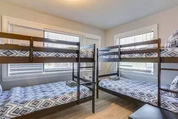 コテージ Monticello Vacation Home W/ Yard: 2 Mi To Downtown