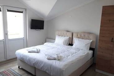 Yıldız 2 Apart Otel