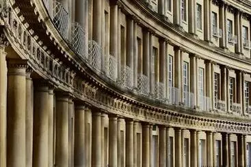 هتل Central Bath Georgian Rooms