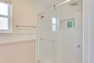 Mökkimajoitus Houston Home W/ Screened Porch, Near Sugar Land!