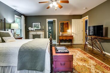 بيت ريفى Dog Friendly Dahlonega Home W/ Private Fire Pit!