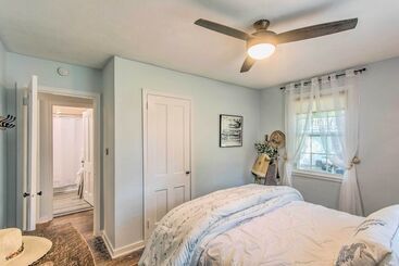 St Simons Cottage W/ Grill ~ 2 Mi To Beach!