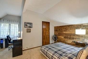 Vidéki Ház Large Home W/ Game Room, 4 Mi To Mississippi River