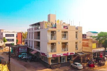 The Kasturi Hotel & Resturant