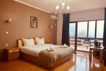 ホテル парк хотел боили кирека