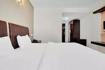 Hotel Aec Residency