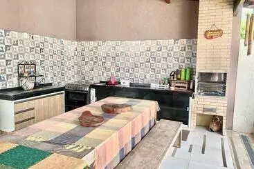 Majatalo Quarto Com área Gourmet E Piscina Privativo