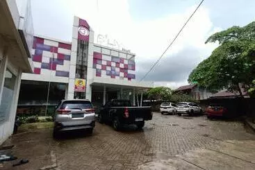 Urbanview Hotel B Liv Kendari By Reddoorz
