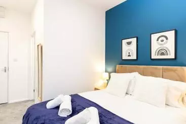 پانسیون Suite 4   Trendy Spot In Oldham City Centre