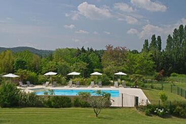 Hotel Hôtel La Bastide D Iris