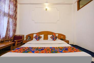 Fabhotel Prime Hemkunth