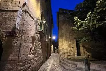 Majatalo Gîtes Et Chambres Atypiques Le Temps Des Légendes