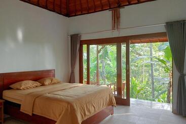 Pension Purana Guest House