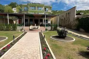 Hayat Hotel Ltd