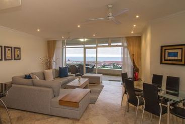 804 Oysters Apartment