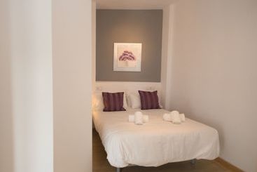 Huoneisto Reservaloen Plaza De La Encarnación