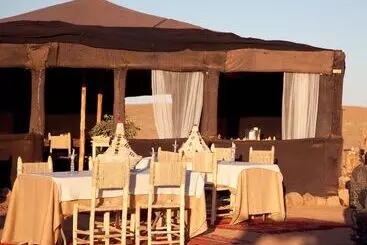 هتل Kam Kam Dunes