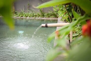 ホテル Purana Boutique Resort