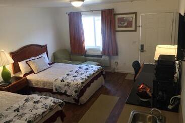 فندق على الطريق Apple Inn And Suites Cooperstown Area