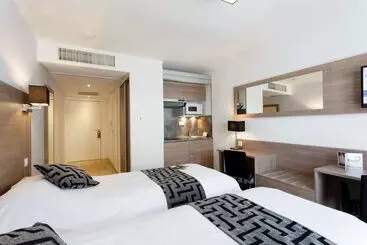 Hotelli Tulip Inn Massy Palaiseau  Residence