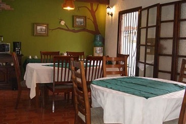 President House Hotel Hostel