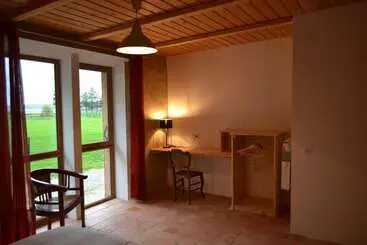 ベッドアンドブレックファースト Chambres D Hôtes De Poulafret