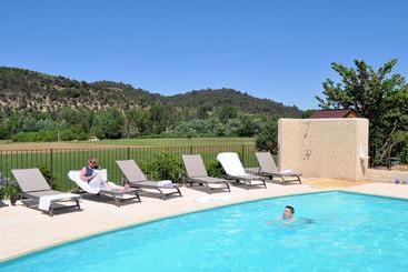 شقق خاصة سياحية L Ecrin Du Verdon