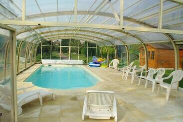 مبيت وإفطار La Grimodière