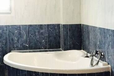 Отель Hôtel Restaurant La Passerelle