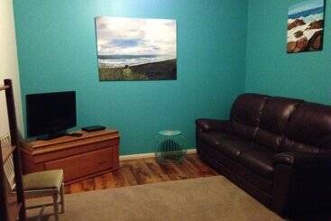 The Spotted Salmon Cottage