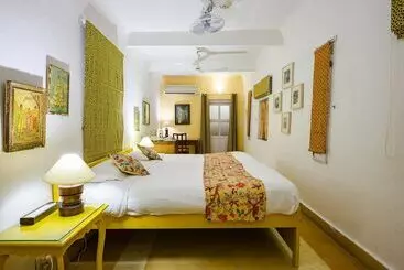 Hotell Neemrana S Hill Fort Kesroli